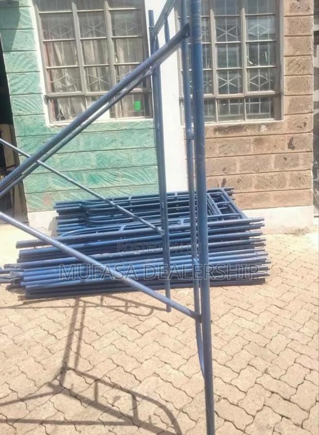 Commercial Scaffolds - thumbnail 2