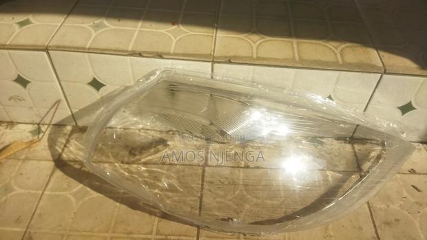 Nissan Tiida 2008 Headlight Lens - thumbnail 3