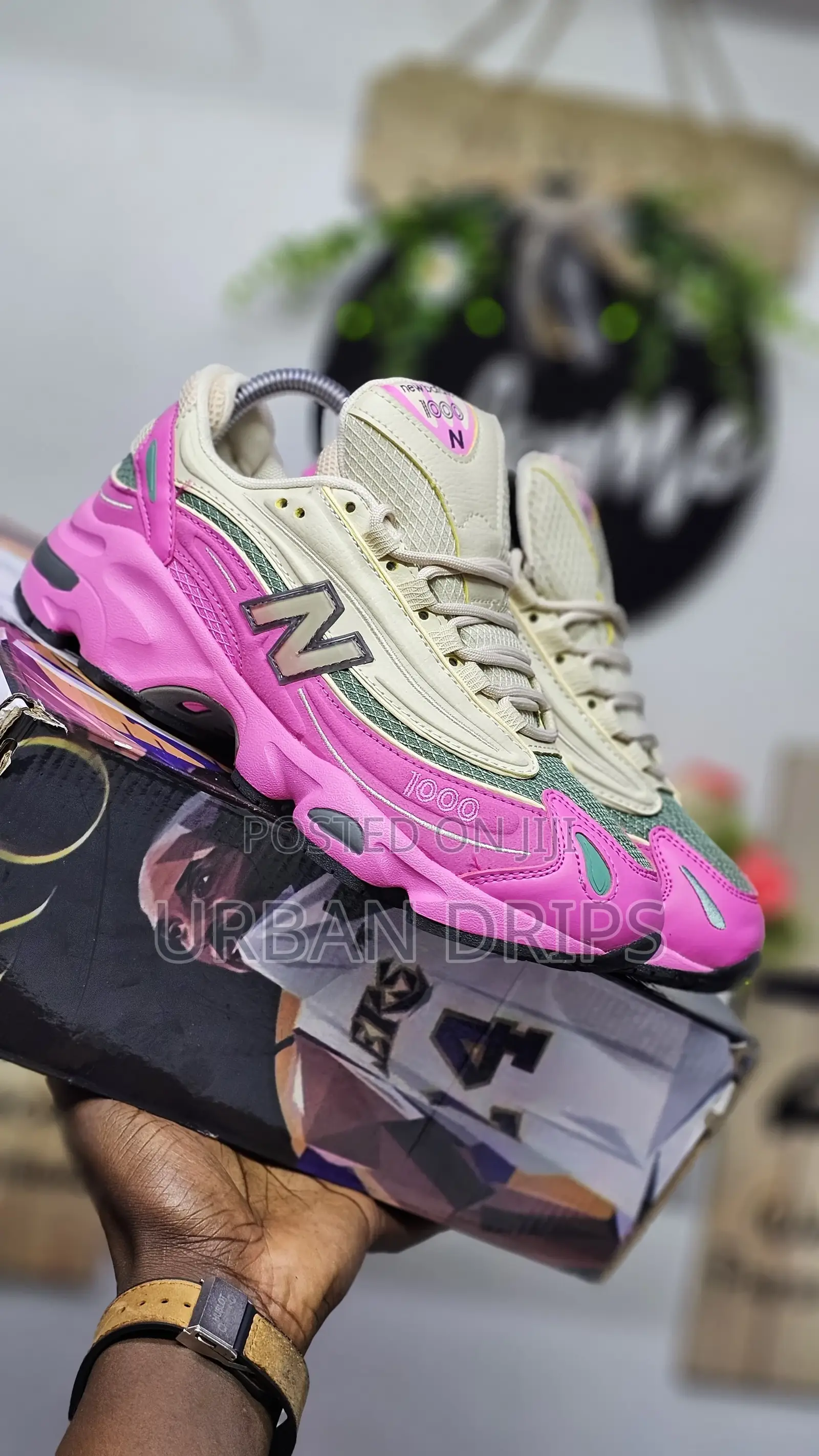 New Balance 1000