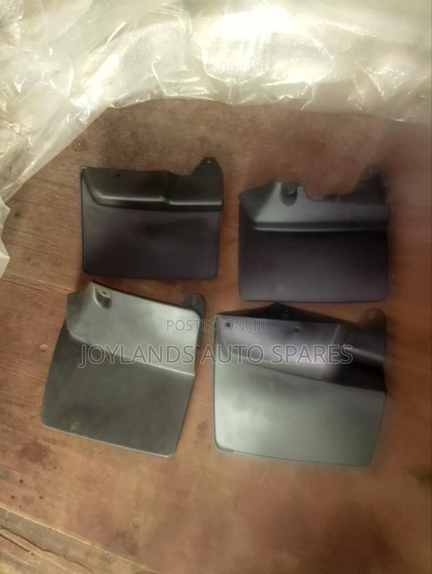 Prado 90/95 Original Mudflaps - thumbnail 2