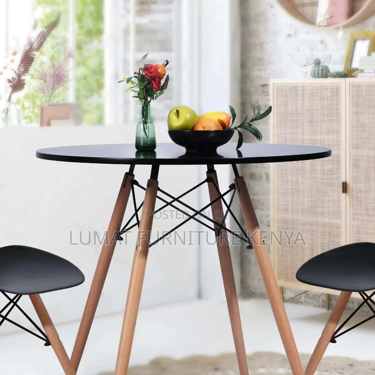 Modern Eames Dinning Table