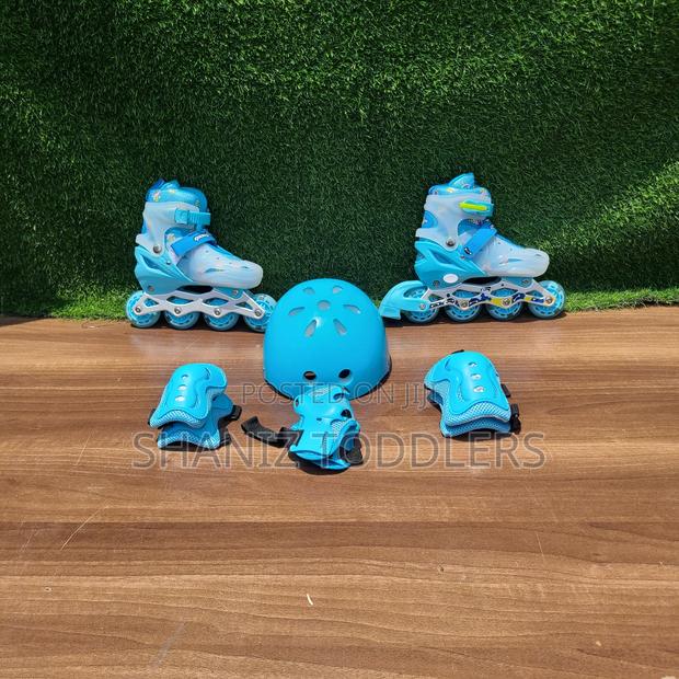 Blue / Pink Roller Boot Skates - thumbnail 3