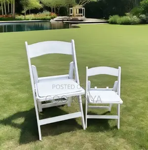 Home Chair; Lightweight Plastic Stackable Outdoor Folding Garden Chair