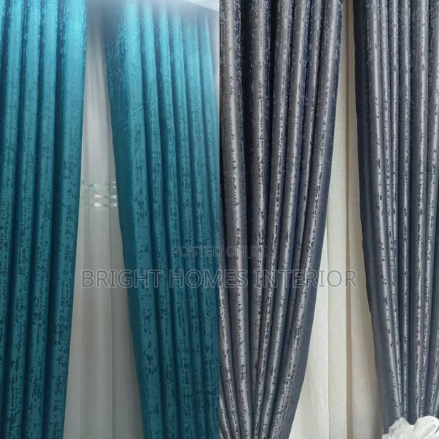Heavy Window Rings Curtain