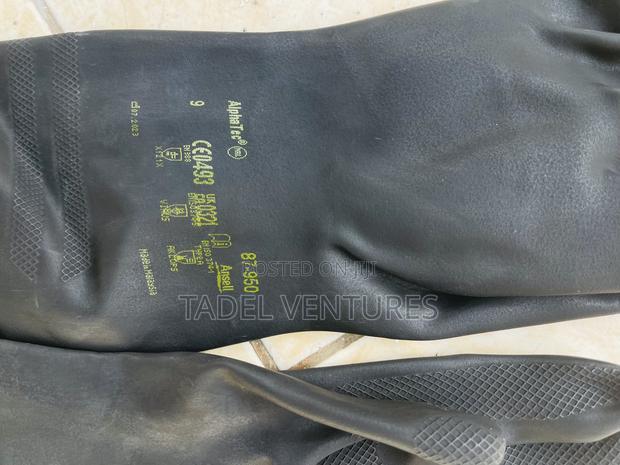 Rubber Glove - thumbnail 2