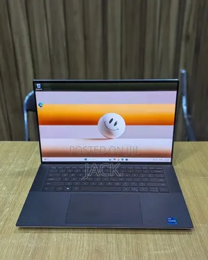 Laptop Dell XPS 15 9530 16GB Intel Core i7 SSD 512GB