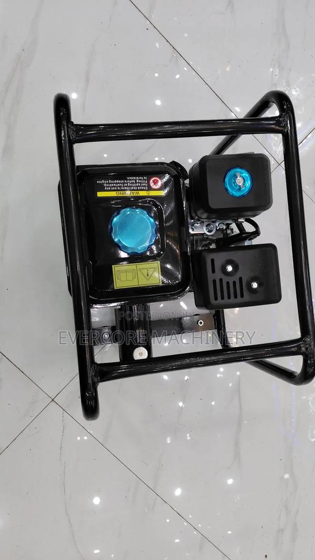 Kato Germany Concrete Poker Vibrator Machine 45mm Shaft.