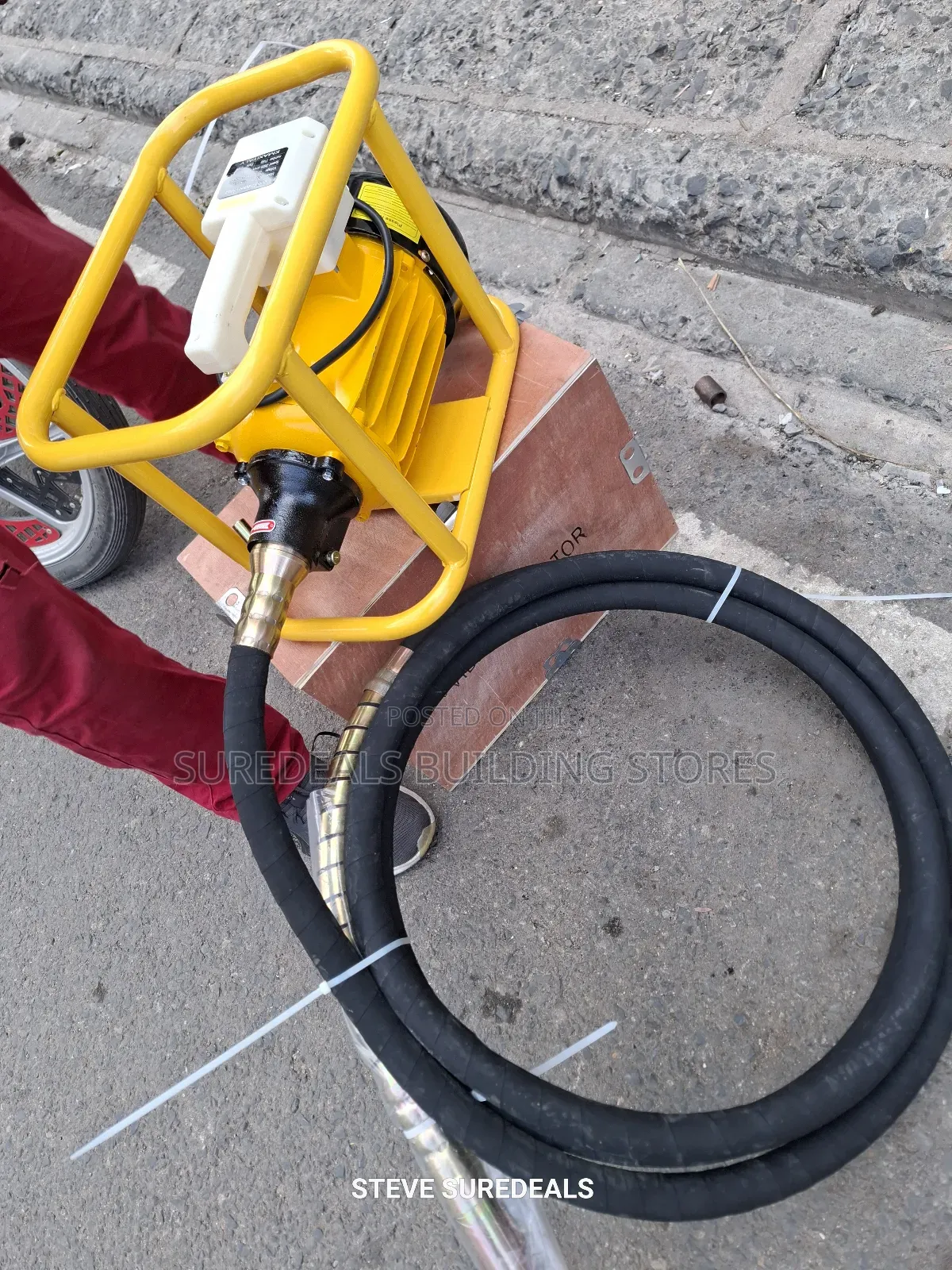 Heavy-Duty Electric Concrete Vibrator