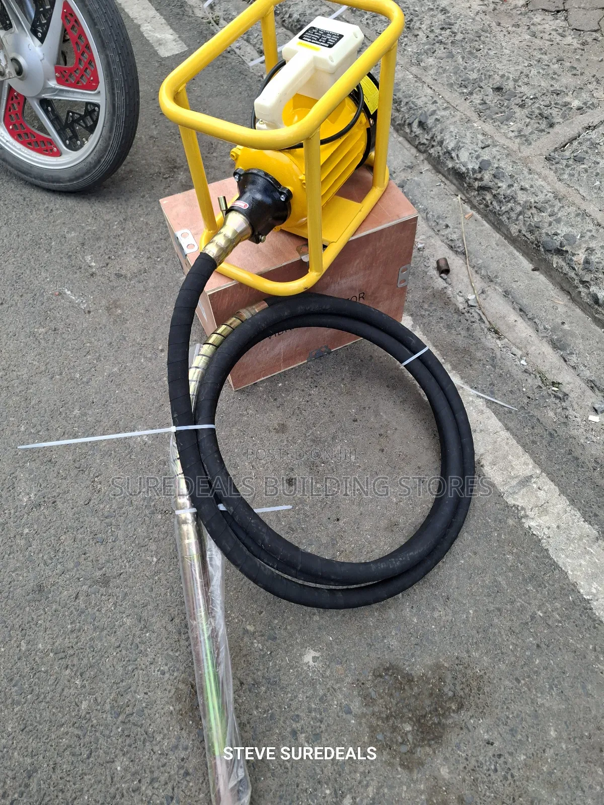 Heavy-Duty Electric Concrete Vibrator