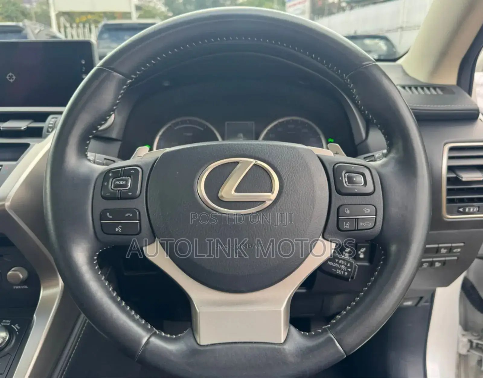 Lexus NX 300h Base 4x4 (2.5L 4cyl 2A) 2018 White