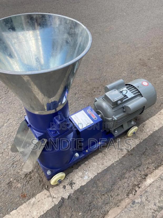 Feed Pellet Maker - main view