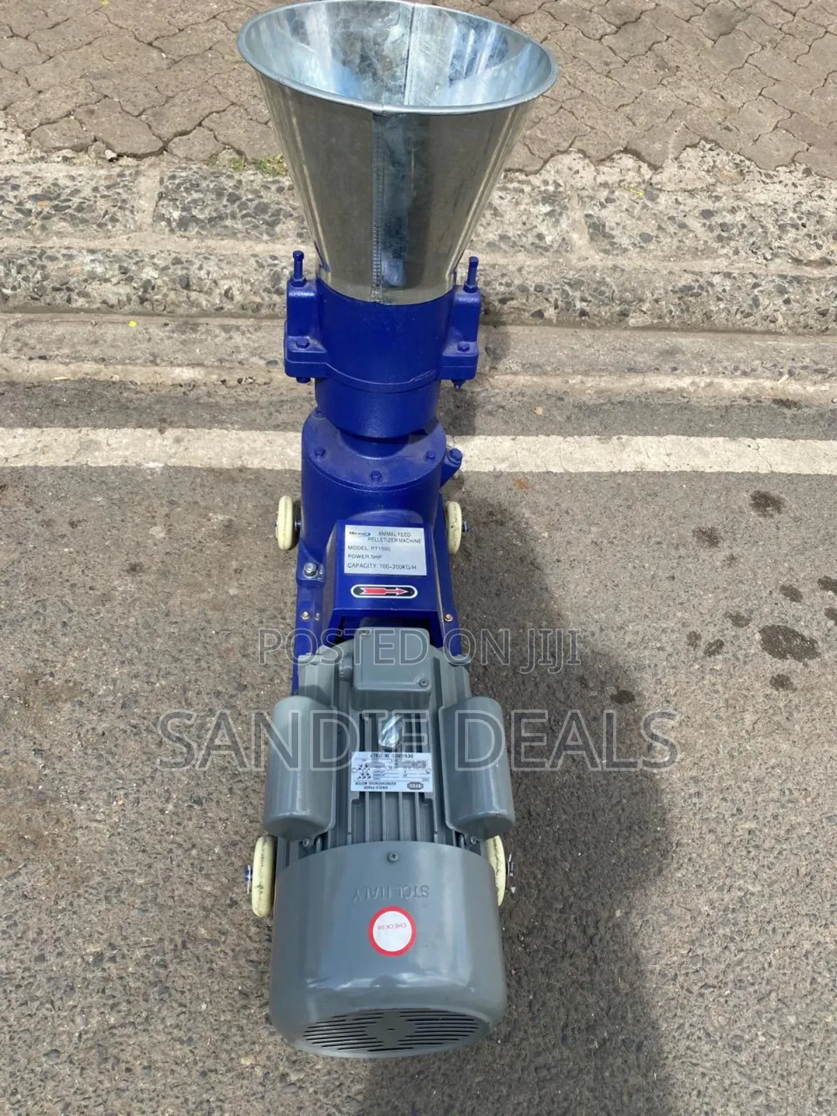Feed Making Machine