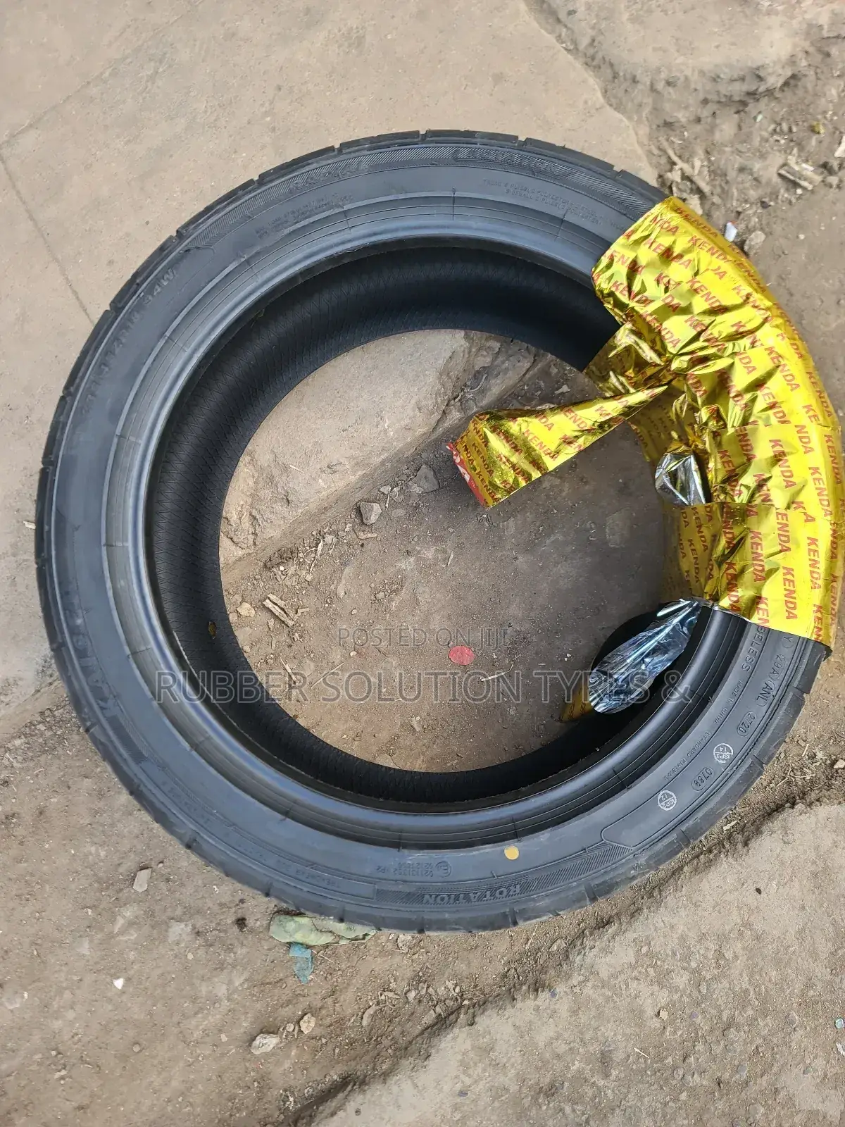 235 /45 R18 Kenda Tyres 94w Kaiser Kr20 A