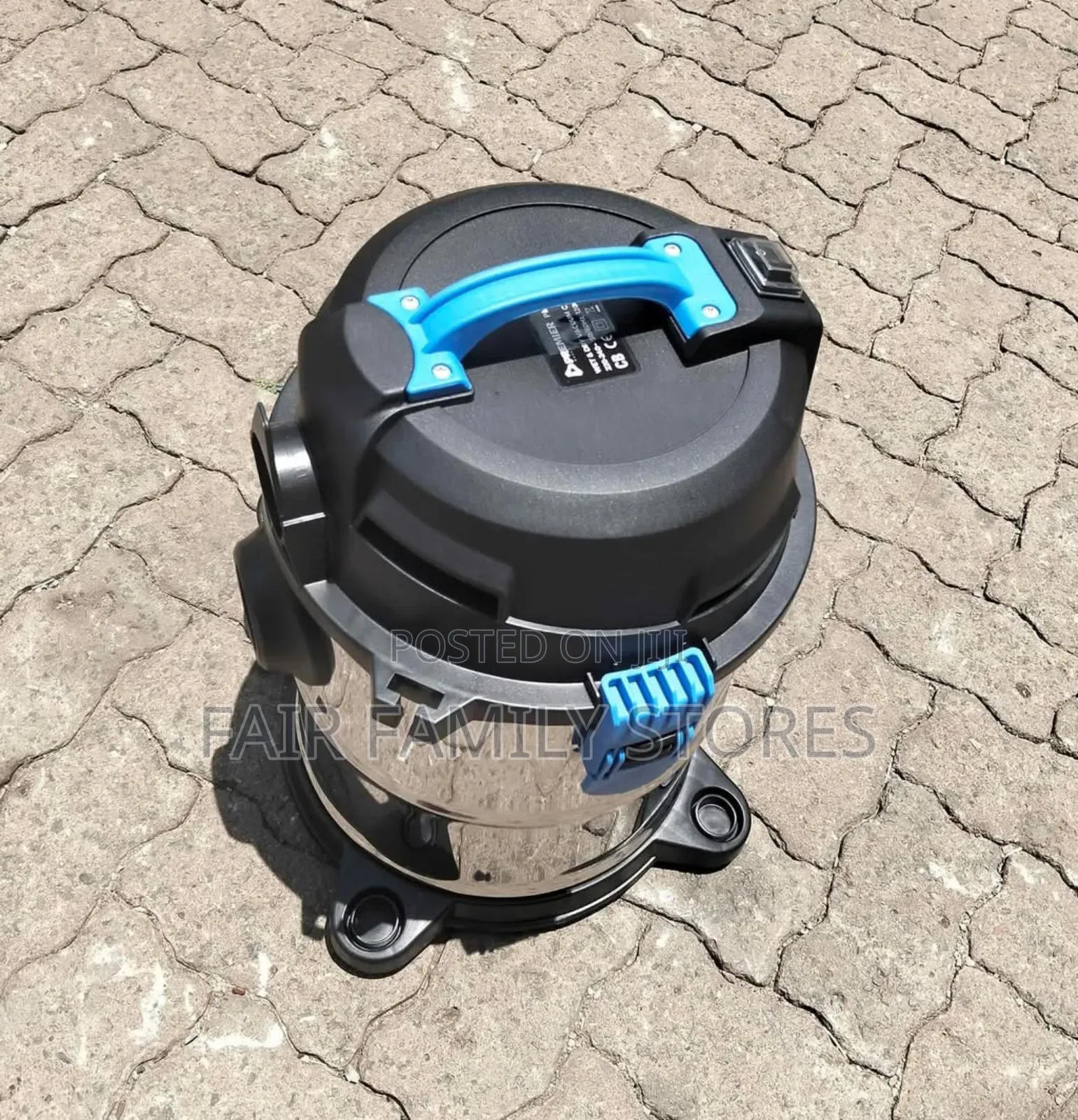 25l Vacuum Cleaners