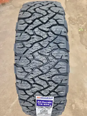 265 /75 R16 Bf Goodrich Tyres a/T All Terrain