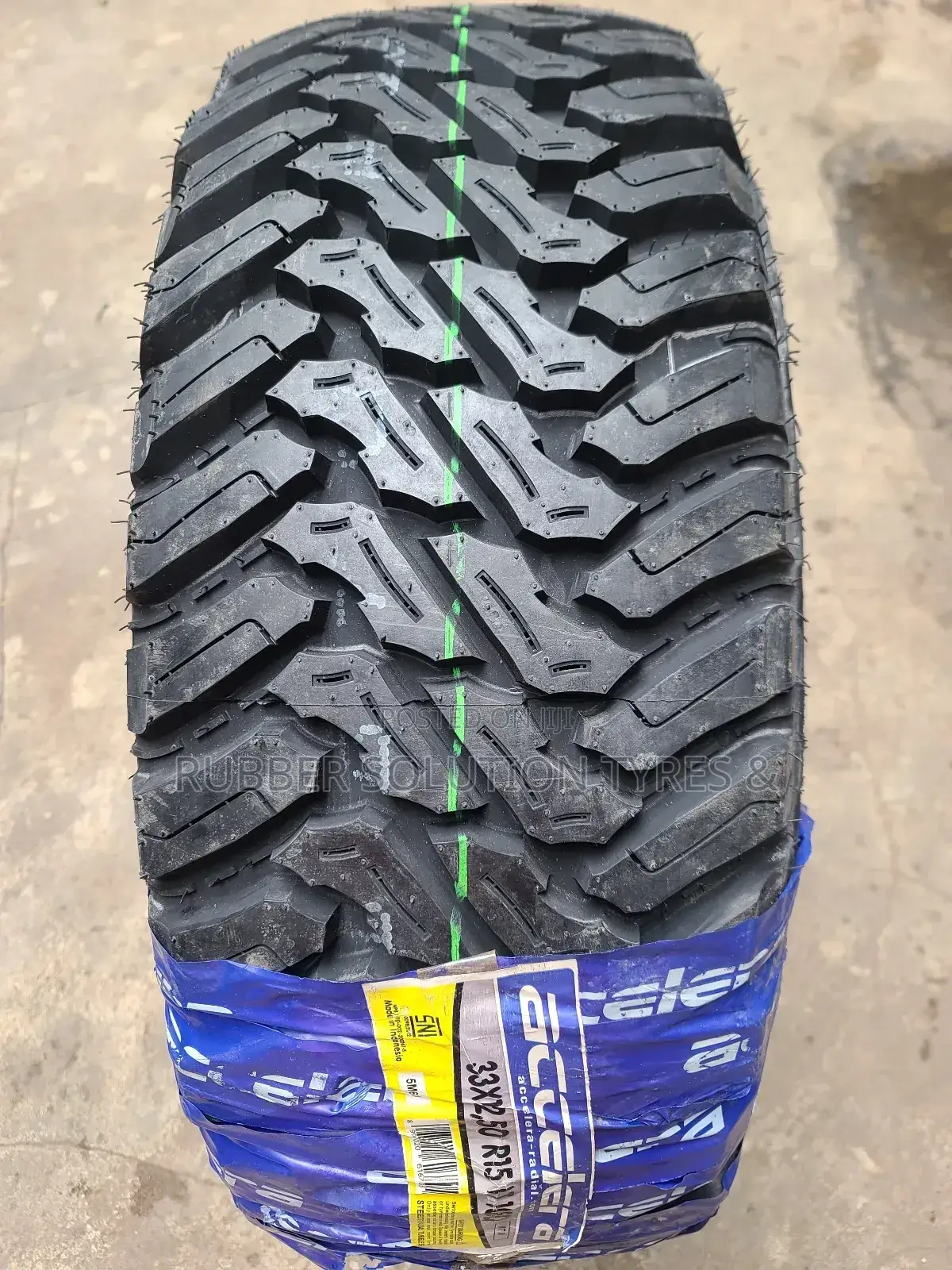 33x12.50r15 M/T Accelera Tires [Made In Indonesia ]