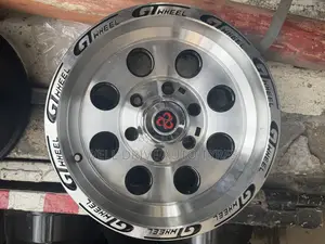 Rims Size 15 Nissan Box/Shark