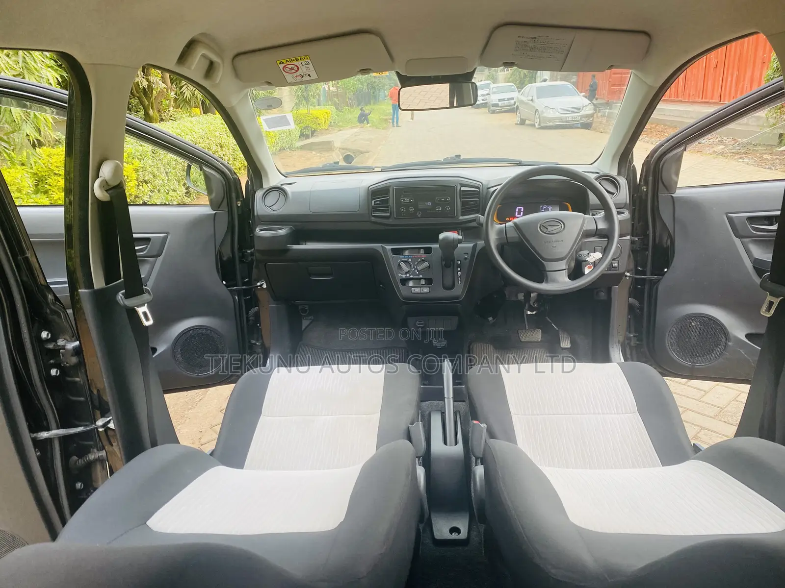 Daihatsu Mira 2018 Black
