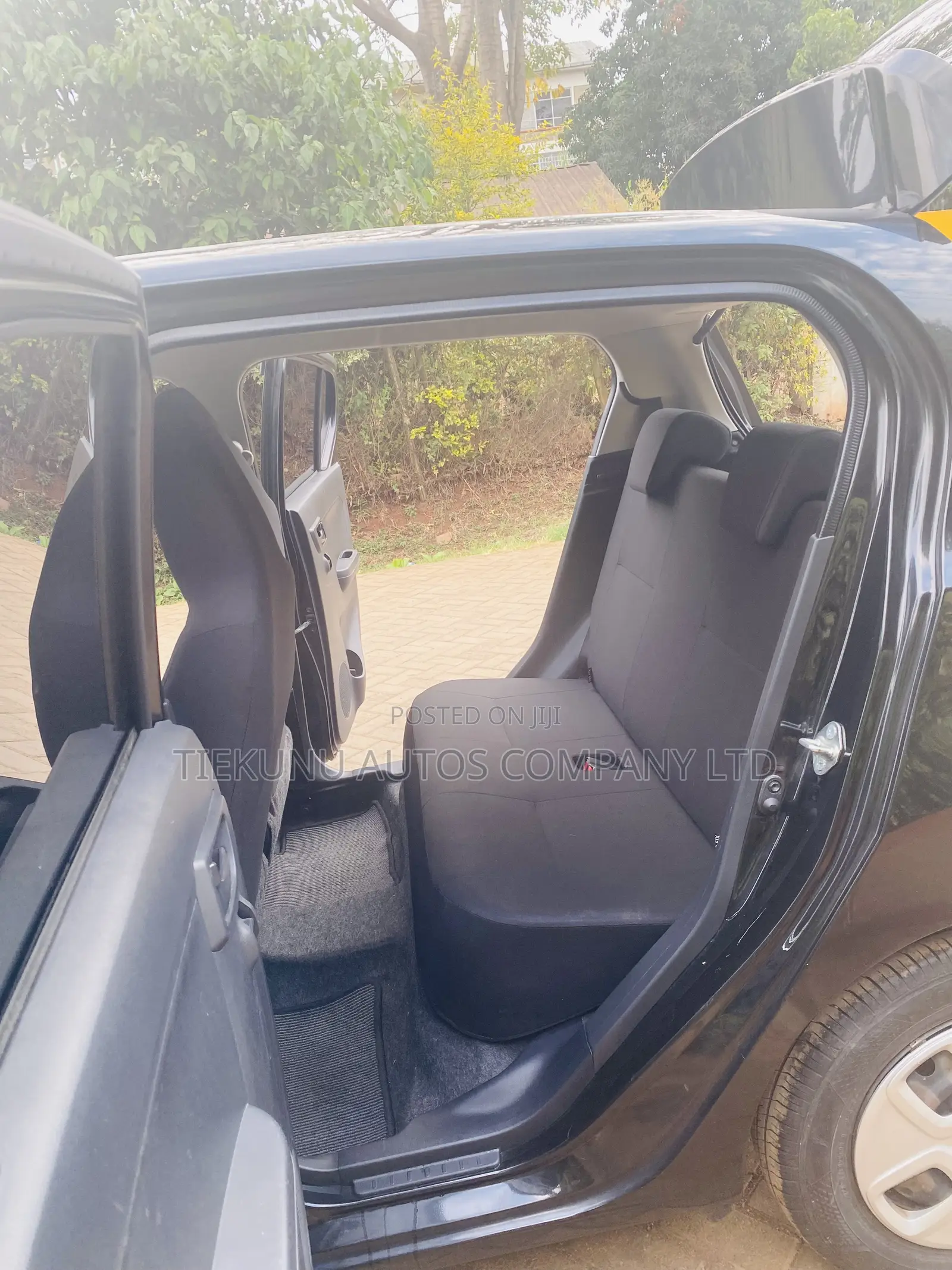 Daihatsu Mira 2018 Black