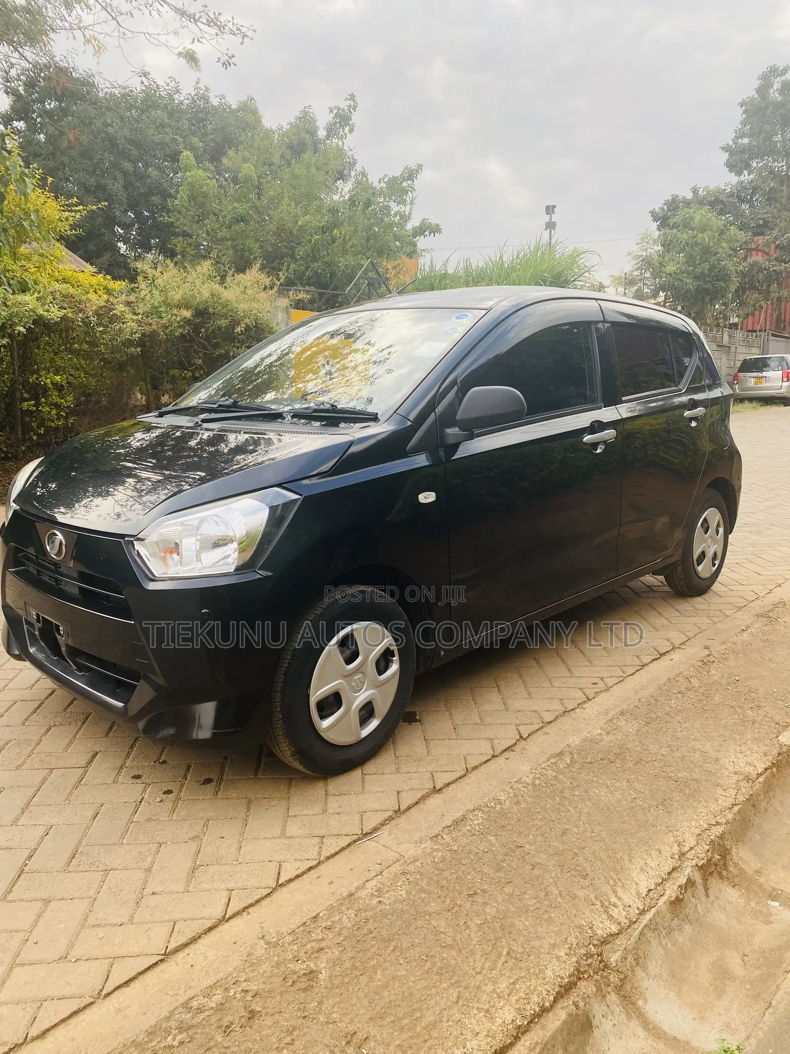 Daihatsu Mira 2018 Black
