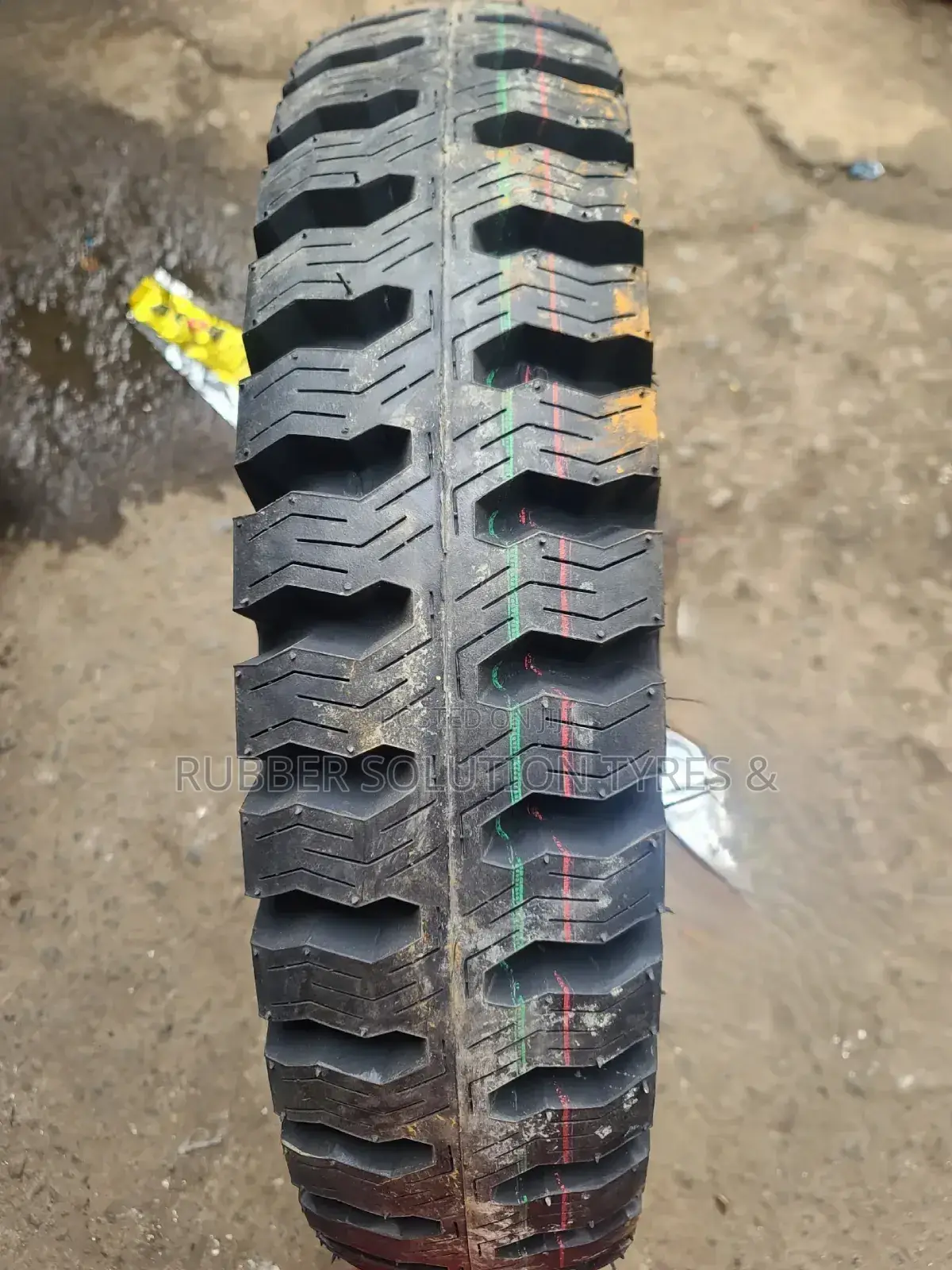 7.50r16 Ceat Tyres [Stamina]