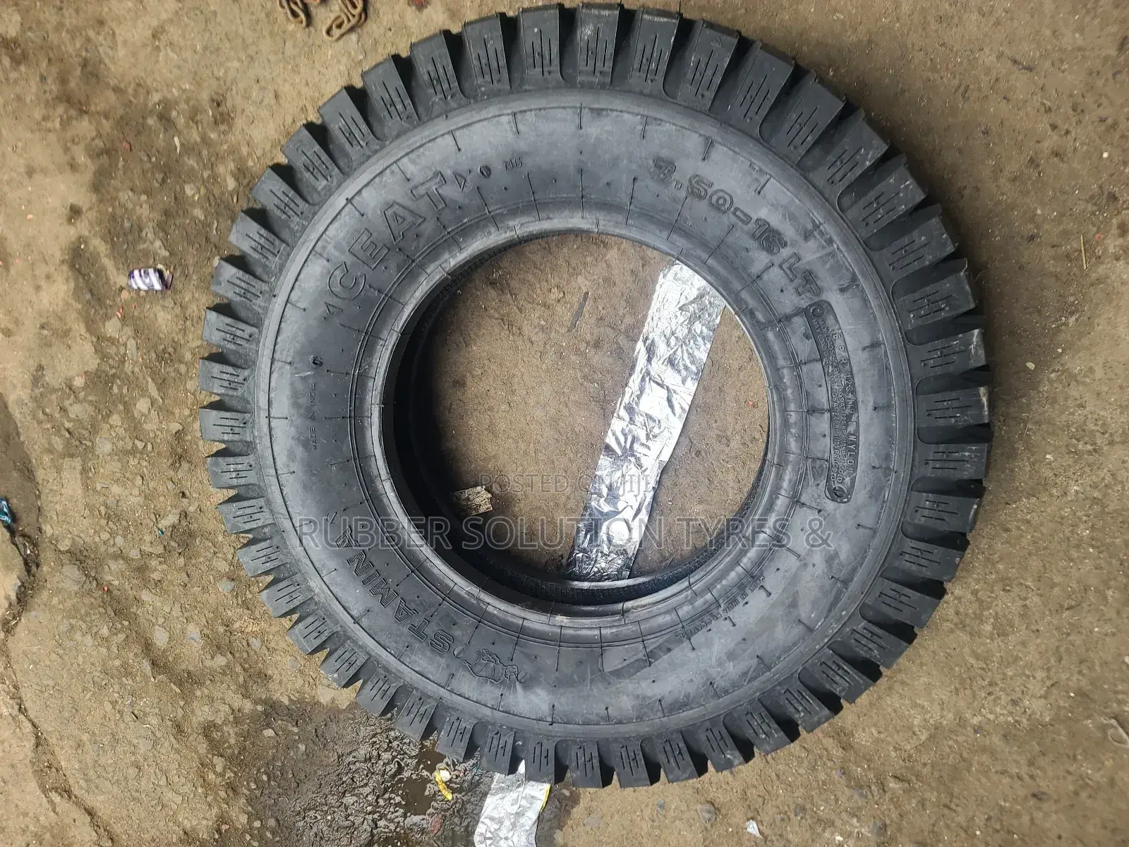 7.50r16 Ceat Tyres [Stamina]