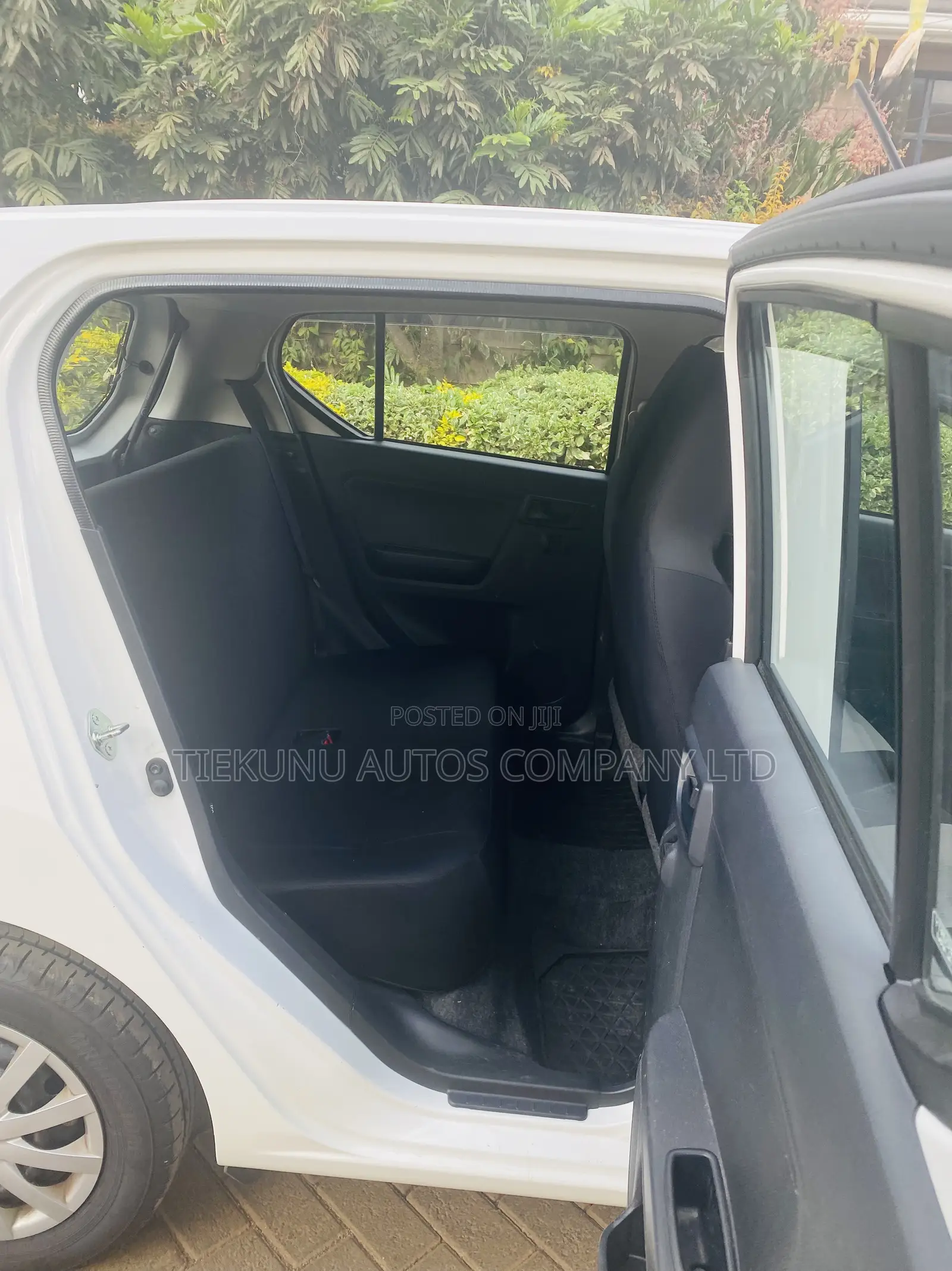 Daihatsu Mira 2018 White