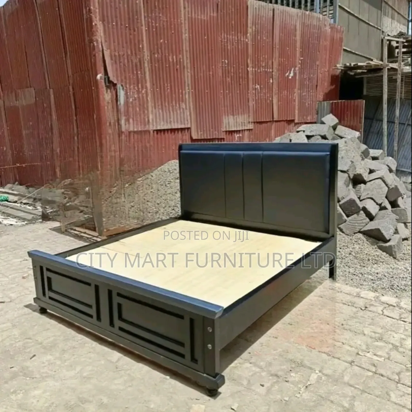 Mocket Board Beds Built-to-Impress