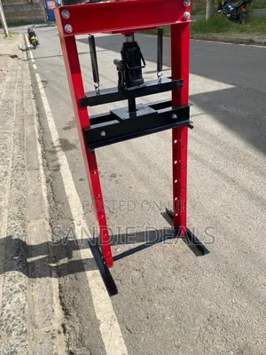 Hydraulic Molding Press