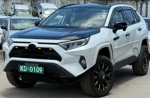 Toyota RAV4 2020 Pearl