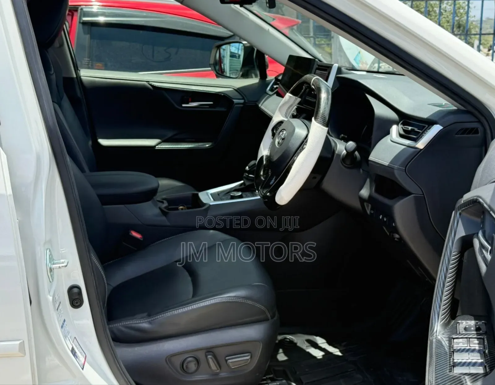 Toyota RAV4 2020 Pearl