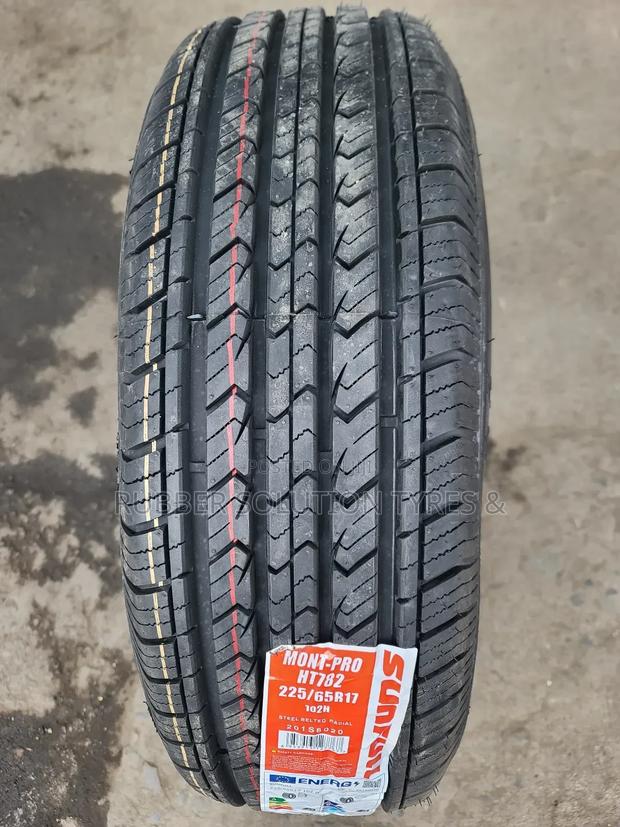 225/65r17 Sunfull Tires
