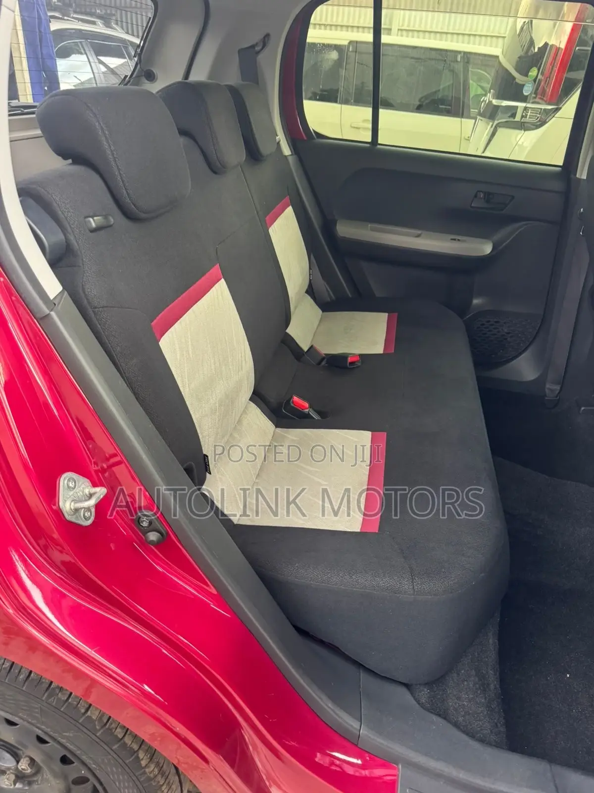 Toyota Passo 1.0 FWD 2018 Red