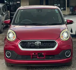 Toyota Passo 1.0 FWD 2018 Red