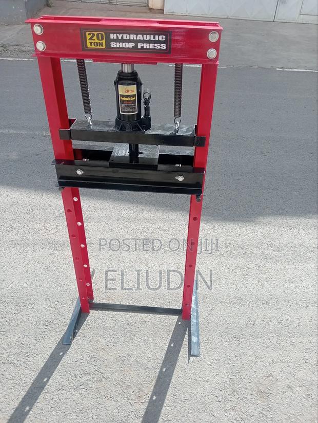 Heavy Duty Hydraulic Press 20t - main view