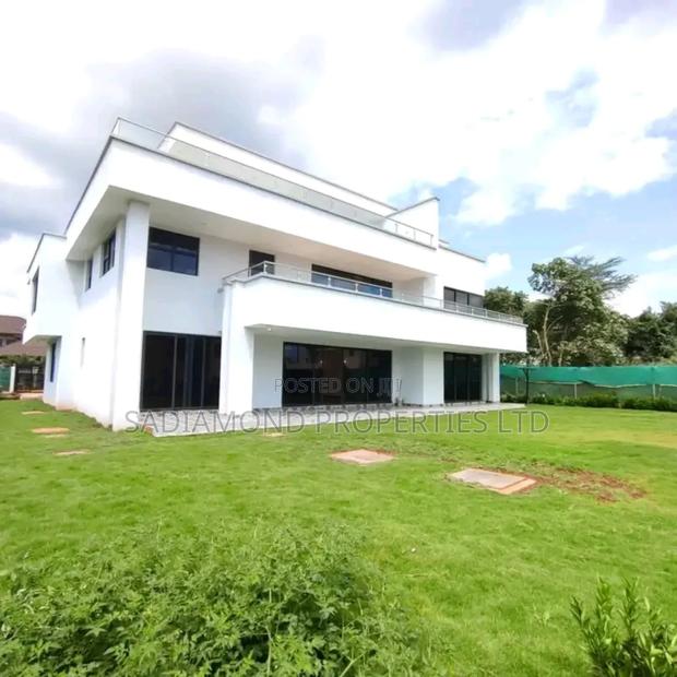 4bdrm Townhouse/Terrace In Tatu City, Ruiru For Sale