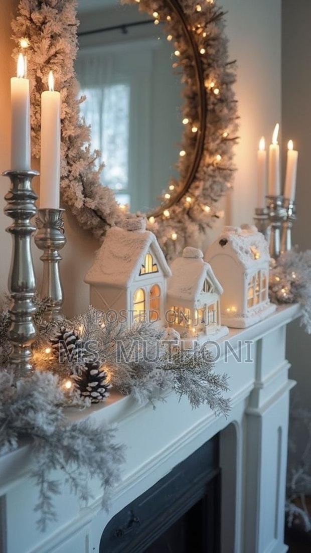 White / Flocked 2.5m Christmas Decorative Garland - thumbnail 6