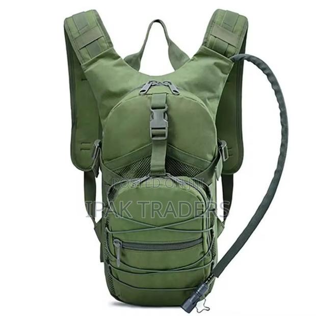 *Hydration Camel Backpack With 3litres Water Bag*Bag Capacity: 25l