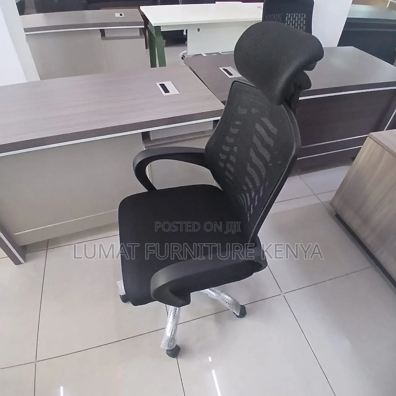 Mesh Ergonomic Chair With Headrest,