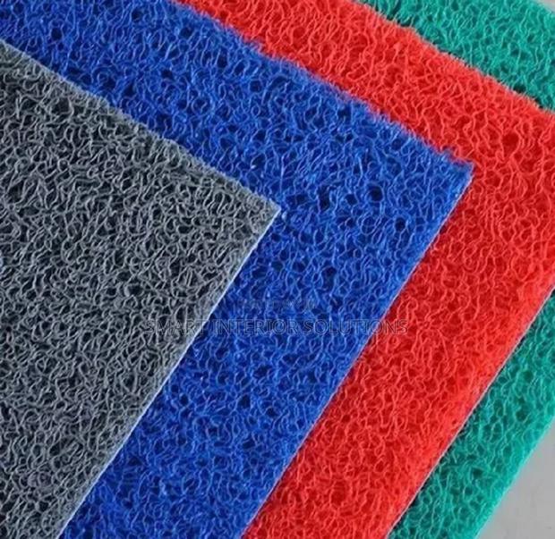 PVC Spaghetti Welcome Carpet - main view