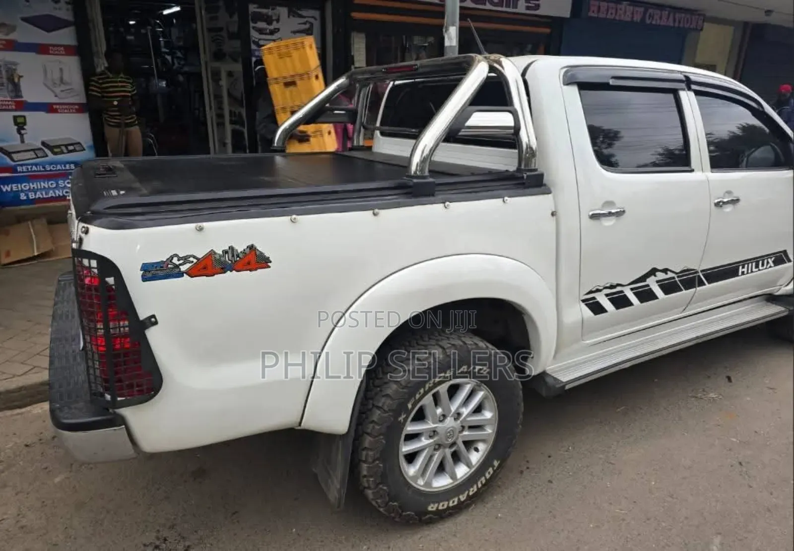 Durable Stainless Steel Finish
 Perfect Fit for All Double Cab