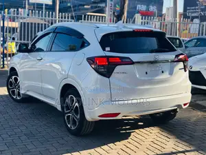 Honda Vezel 1.5 Hybrid 2WD 2019 White