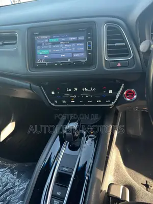 Honda Vezel 1.5 Hybrid 2WD 2019 White