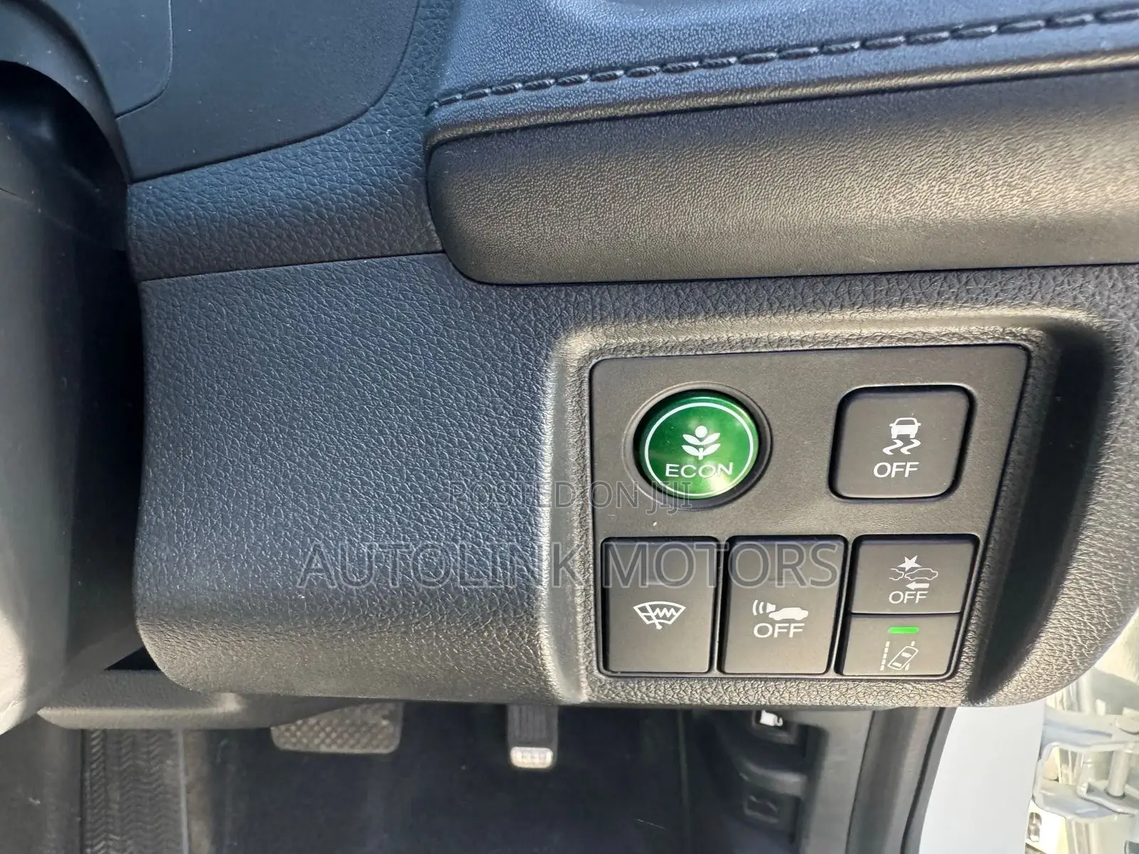 Honda Vezel 1.5 Hybrid 2WD 2019 White