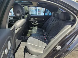 Mercedes-Benz E250 2018 Black