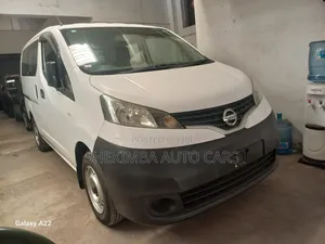 Nissan NV200 2019 White