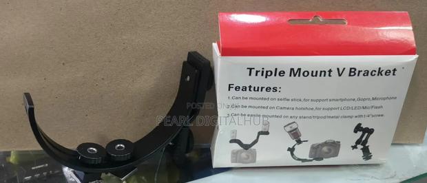 Triple Mount v-Bracket - main view