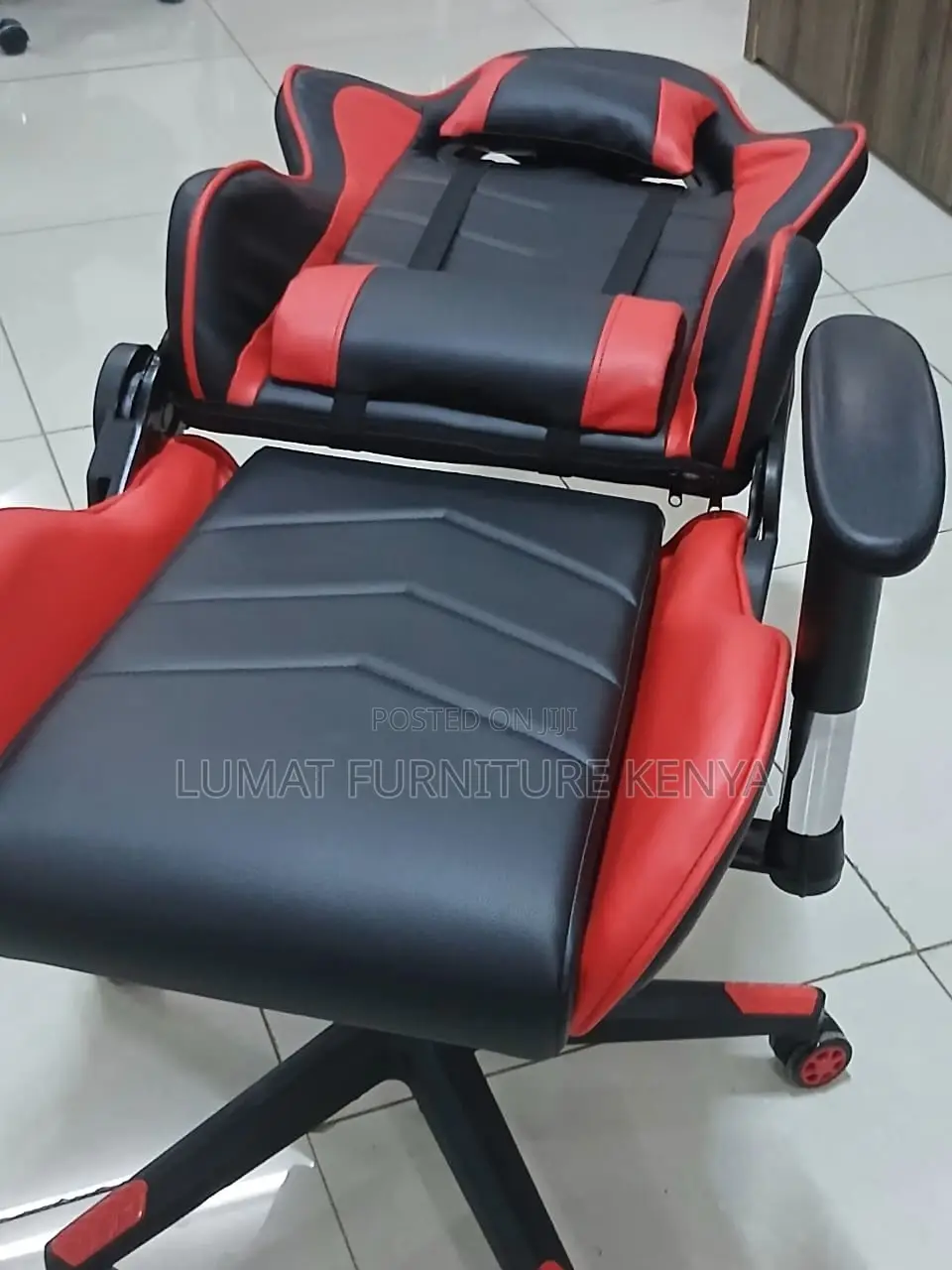 , Highback Gaming Chair.
