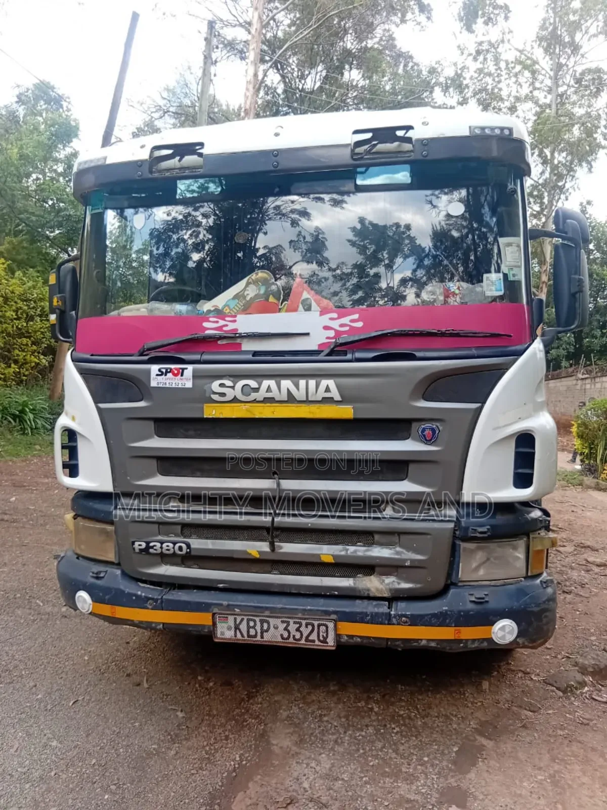 Trailers With Cranes Are Available for Lifting and Logistics Services