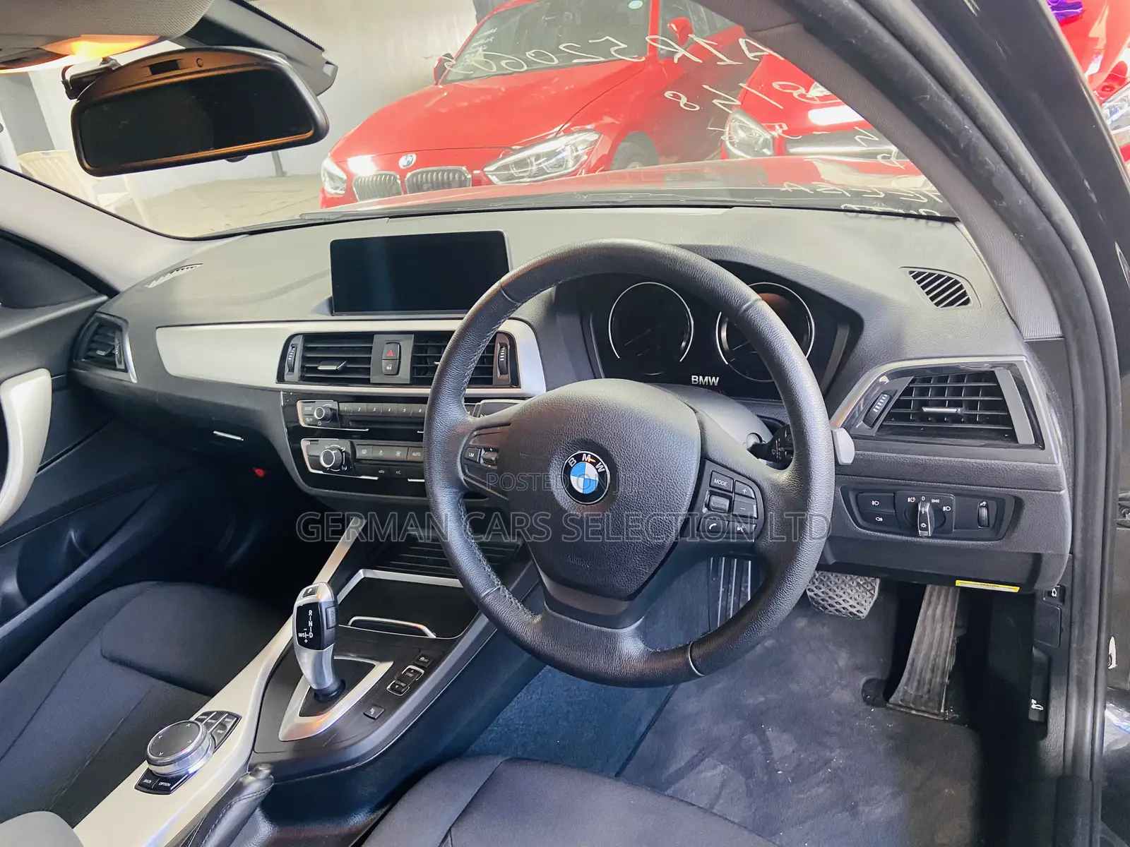 BMW 118i 2018 Black